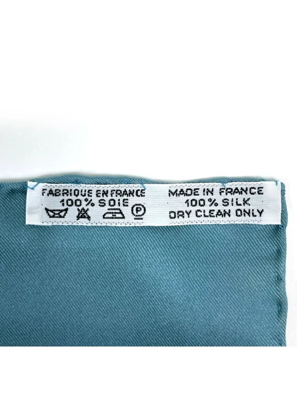 Hermes Carre 90 Memoire D'hermes Scarf Memories of Silk Blue Multicolor